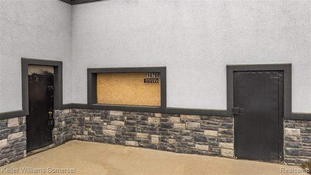 14700 W Chicago Street, Detroit, MI 48228