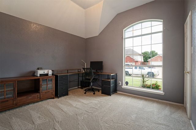 902 Cutting Horse Drive, Mansfield, TX 76063