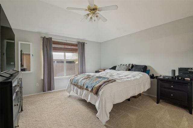 902 Cutting Horse Drive, Mansfield, TX 76063