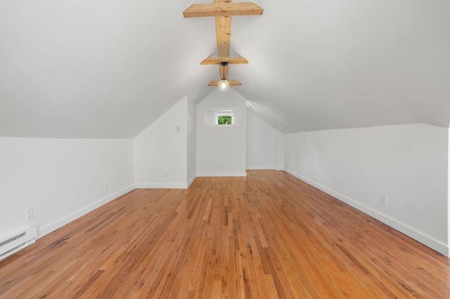 29 Sandwich Rd, Wareham, MA 02571
