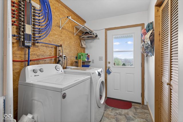 2830 Hickory Hills Road, Spencer, IN 47460