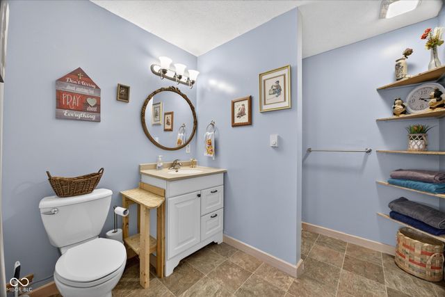 2830 Hickory Hills Road, Spencer, IN 47460