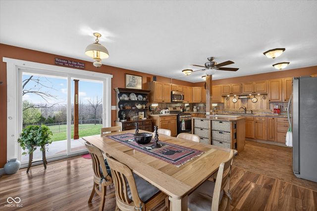2830 Hickory Hills Road, Spencer, IN 47460