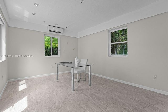 1209 La Mancha Avenue, Coral Gables, FL 33134