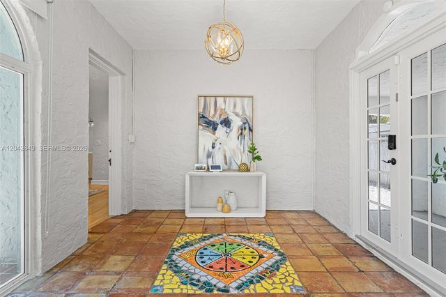 1209 La Mancha Avenue, Coral Gables, FL 33134