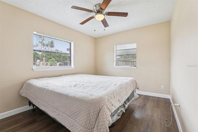 702 S SOLANDRA DRIVE, Orlando, FL 32807