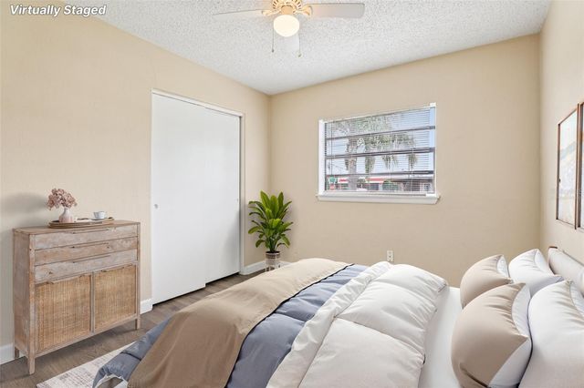 702 S SOLANDRA DRIVE, Orlando, FL 32807