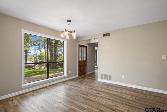 1642 Tanglewood Dr E, Hideaway, TX 75771