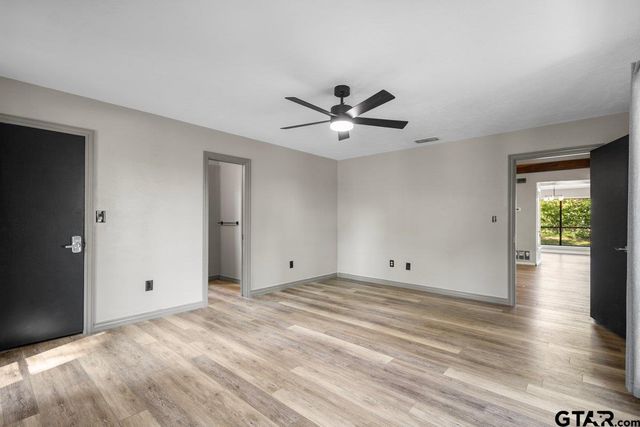 1642 Tanglewood Dr E, Hideaway, TX 75771