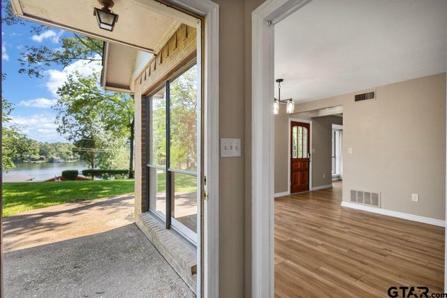1642 Tanglewood Dr E, Hideaway, TX 75771