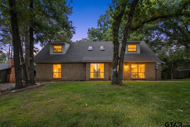 1642 Tanglewood Dr E, Hideaway, TX 75771