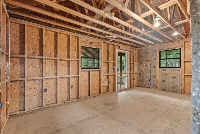 499 County Road 740, Riceville, TN 37370