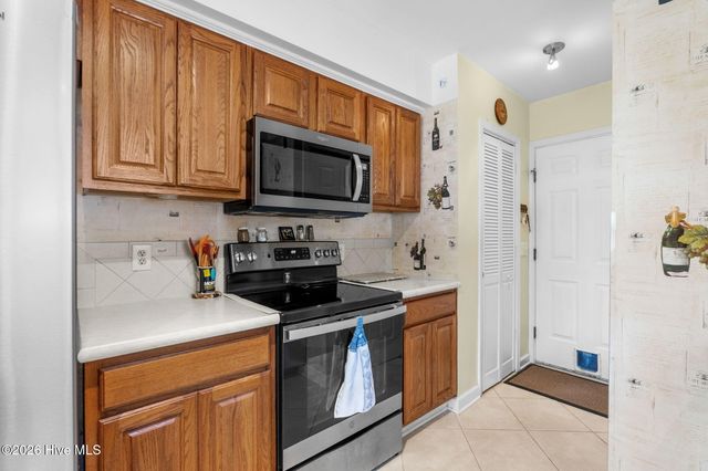 9155 Landing Drive SW, Carolina Shores, NC 28467