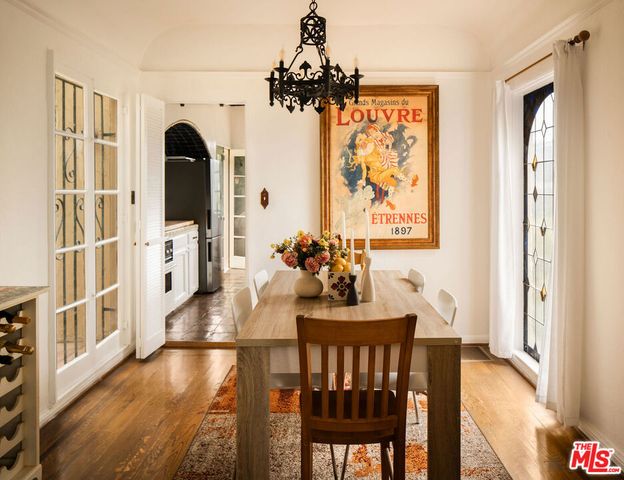 3346 N Knoll Drive, Los Angeles, CA 90068