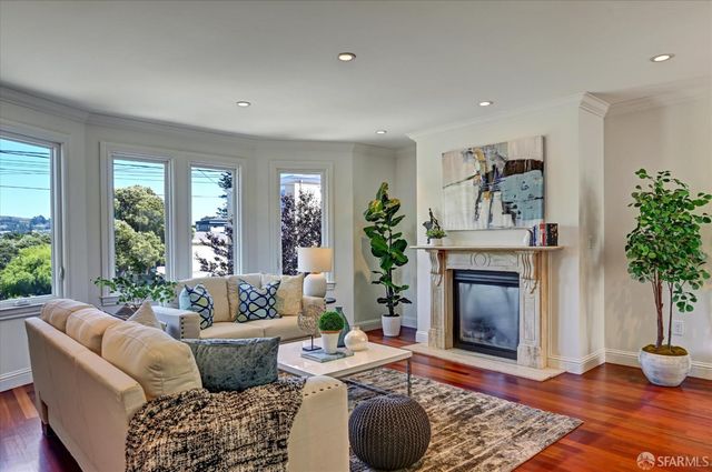 2031 9th Avenue, San Francisco, CA 94116
