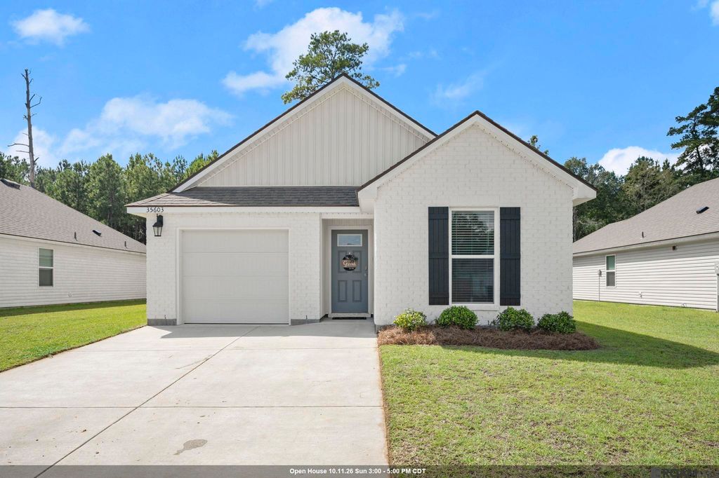 35603 Forest Manor Ave, Denham Springs, LA 70706