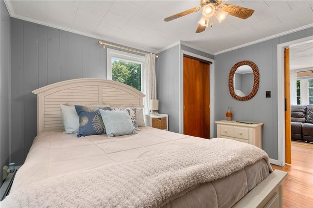42 Pine Swamp Road, Cumberland, RI 02864