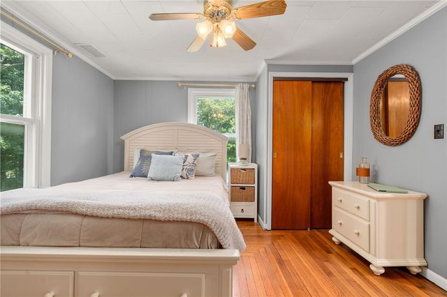 42 Pine Swamp Road, Cumberland, RI 02864