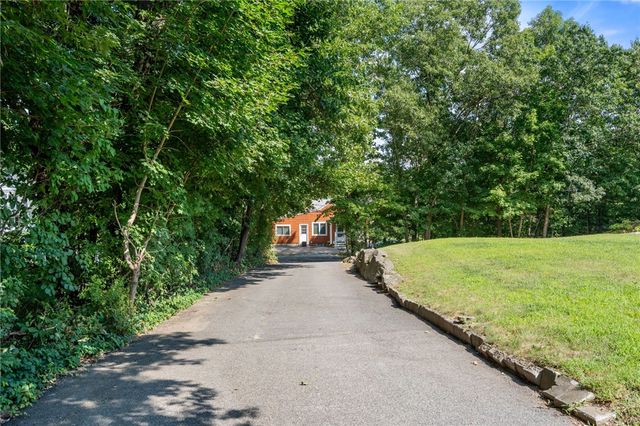 42 Pine Swamp Road, Cumberland, RI 02864