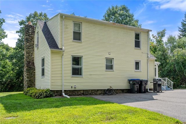 42 Pine Swamp Road, Cumberland, RI 02864