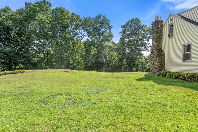 42 Pine Swamp Road, Cumberland, RI 02864
