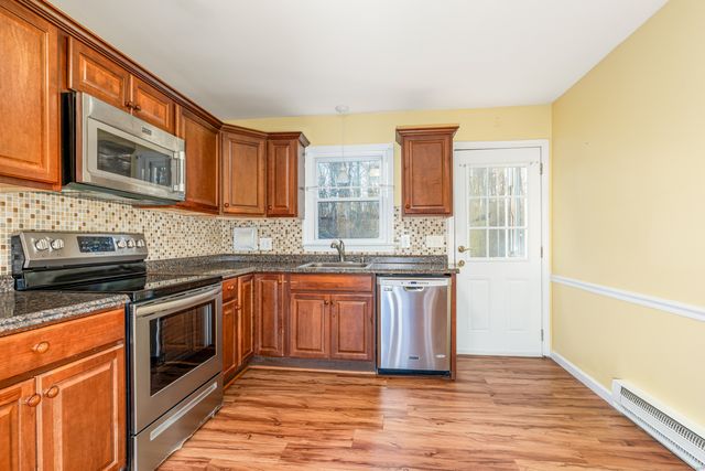 14 Woodridge Drive 14, Cheshire, CT 06410