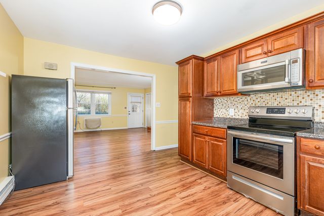 14 Woodridge Drive 14, Cheshire, CT 06410