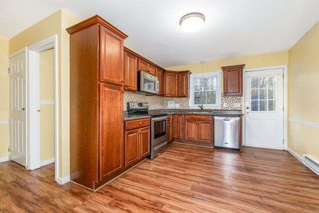 14 Woodridge Drive 14, Cheshire, CT 06410