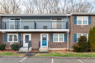 14 Woodridge Drive 14, Cheshire, CT 06410