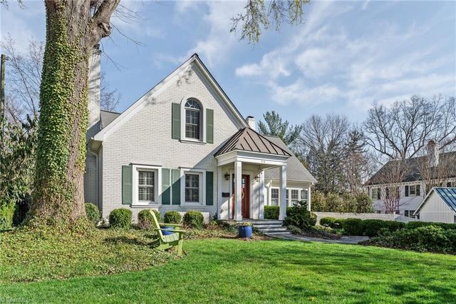415 Carolina Circle, Winston-salem, NC 27104