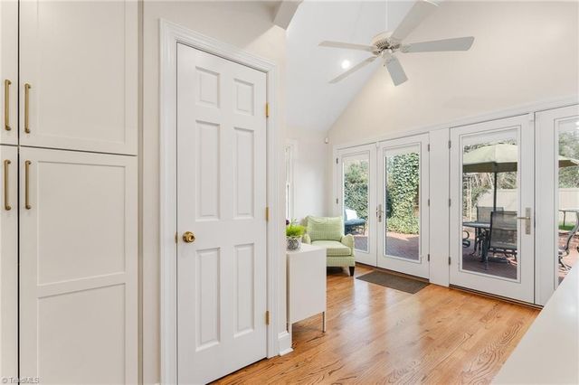 415 Carolina Circle, Winston-salem, NC 27104