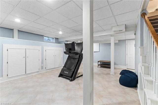 415 Carolina Circle, Winston-salem, NC 27104