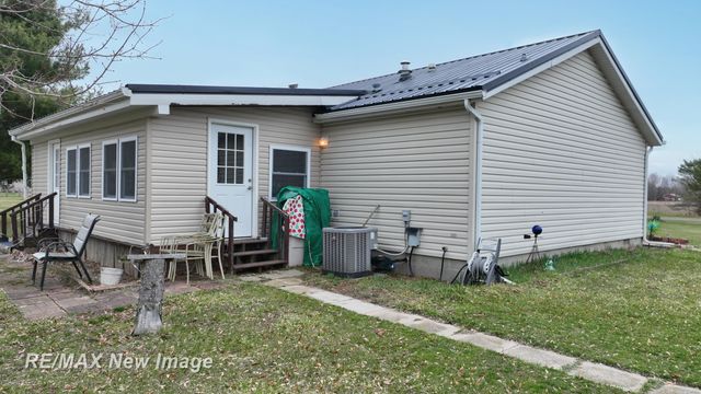 355 Carpenter Road, Fostoria, MI 48435