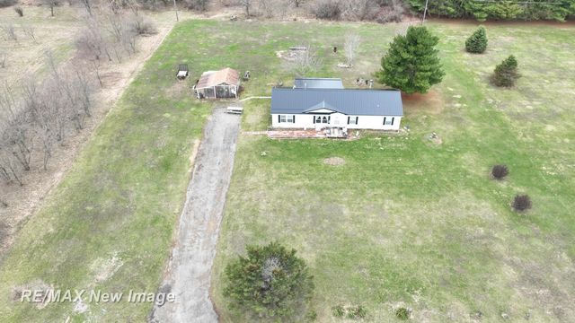 355 Carpenter Road, Fostoria, MI 48435
