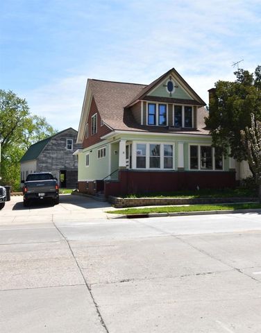 212 S Main Street, Lake Mills, WI 53551