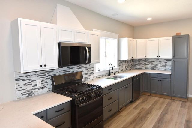 212 S Main Street, Lake Mills, WI 53551