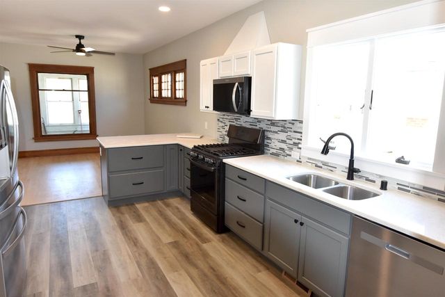 212 S Main Street, Lake Mills, WI 53551