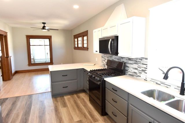 212 S Main Street, Lake Mills, WI 53551
