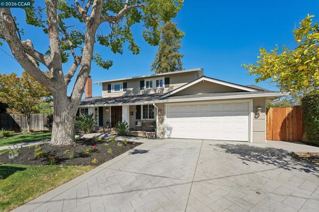 3730 Parkway Ct, Concord, CA 94519
