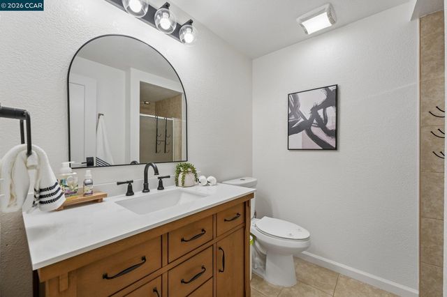 3730 Parkway Ct, Concord, CA 94519