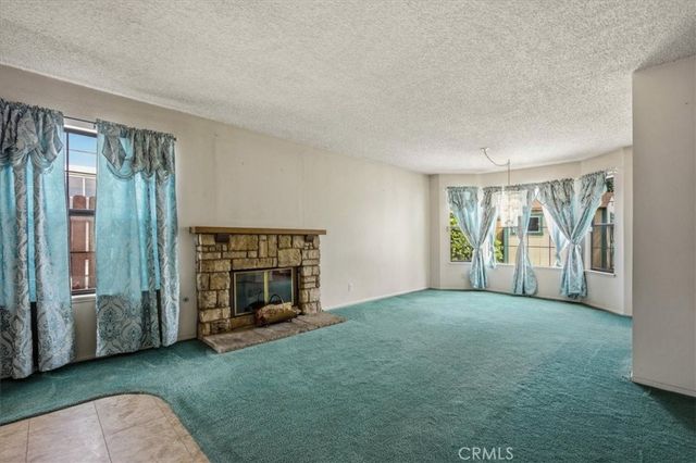948 Manzanita, Bloomington, CA 92316