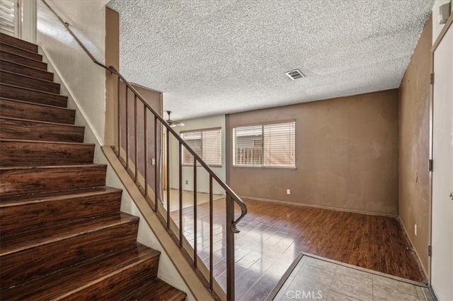 948 Manzanita, Bloomington, CA 92316
