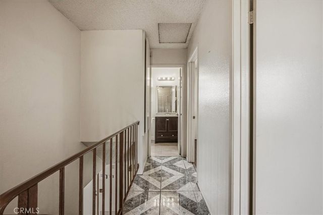 948 Manzanita, Bloomington, CA 92316