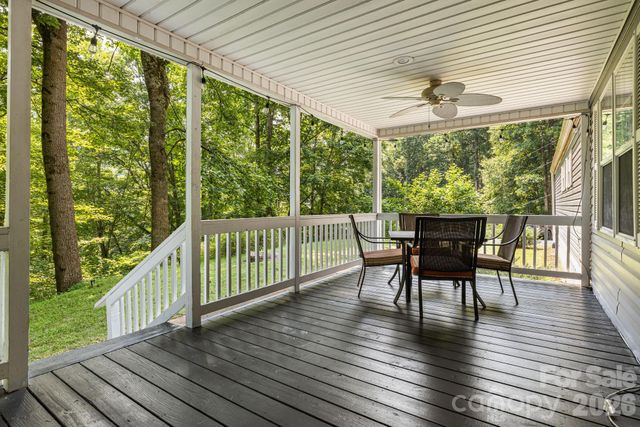 1903 Old Mountain Road, Mars Hill, NC 28753
