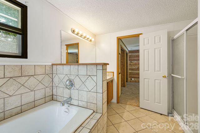 1903 Old Mountain Road, Mars Hill, NC 28753