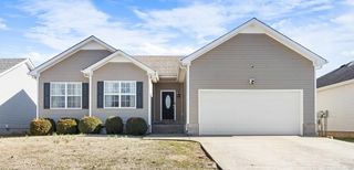1355 Whitt Ln, Clarksville, TN 37042