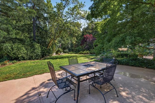 19650 Sky Oaks Way, Los Gatos, CA 95030