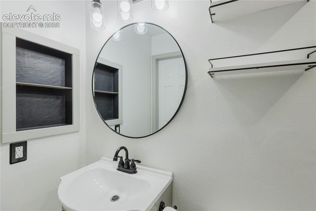 1907 Giltshire Drive, Colorado Springs, CO 80905