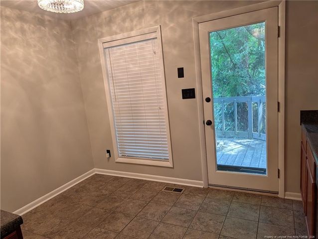 951 Creek Side Run, Fayetteville, NC 28303