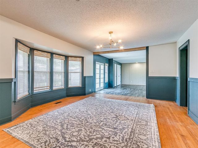 304 NW 2nd Street, Piedmont, OK 73078